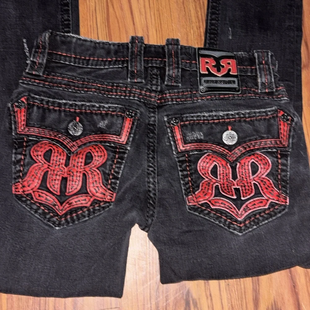 Rock Revival - Picture 2 of 3